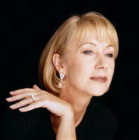 Helen Mirren Longsleeve T-shirt #3629847