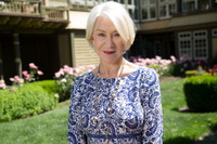 Helen Mirren Longsleeve T-shirt #3662927