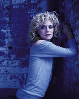 Hilarie Burton longsleeve t-shirt #2063323