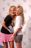 Hilary Duff mug #G28512