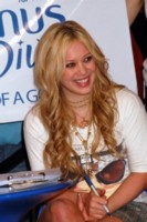 Hilary Duff Longsleeve T-shirt #1296189