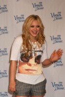 Hilary Duff Longsleeve T-shirt #1296192