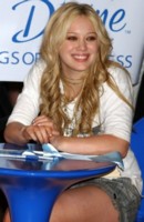 Hilary Duff mug #G28608
