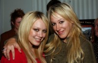 Hilary Duff mug #G36552