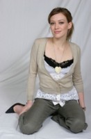 Hilary Duff Longsleeve T-shirt #1375416