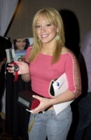 Hilary Duff Longsleeve T-shirt #1504238