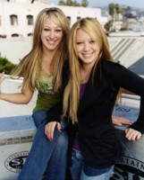 Hilary Duff Longsleeve T-shirt #1504282