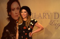 Hilary Duff Longsleeve T-shirt #1504300