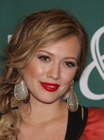 Hilary Duff Sweatshirt #1952469