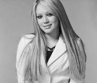 Hilary Duff Longsleeve T-shirt #2050510