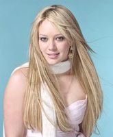 Hilary Duff Longsleeve T-shirt #2050517