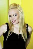 Hilary Duff Sweatshirt #2056115