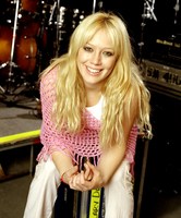 Hilary Duff Longsleeve T-shirt #2064066