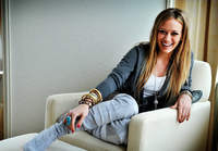 Hilary Duff Longsleeve T-shirt #2064301