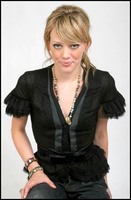 Hilary Duff Longsleeve T-shirt #2064351