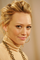 Hilary Duff Longsleeve T-shirt #2105634