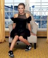 Hilary Duff Longsleeve T-shirt #2119448