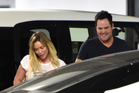 Hilary Duff Longsleeve T-shirt #2763464