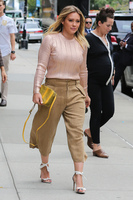 Hilary Duff Sweatshirt #2763516
