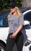 Hilary Duff Sweatshirt #2763636