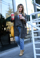 Hilary Duff Sweatshirt #2763750