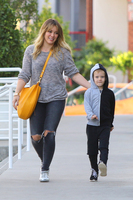 Hilary Duff Longsleeve T-shirt #2763804