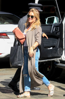Hilary Duff Longsleeve T-shirt #2763982