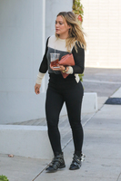 Hilary Duff Longsleeve T-shirt #2763997