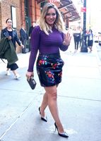 Hilary Duff Longsleeve T-shirt #2764072