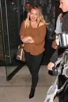 Hilary Duff Longsleeve T-shirt #2764110