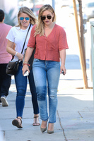 Hilary Duff Sweatshirt #2764121