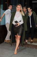 Hilary Duff Longsleeve T-shirt #2764169