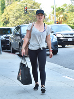 Hilary Duff Sweatshirt #2764210