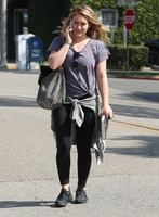 Hilary Duff Sweatshirt #2764388
