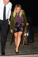 Hilary Duff Sweatshirt #2764443