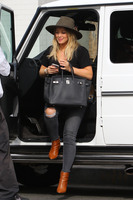 Hilary Duff Sweatshirt #2764447