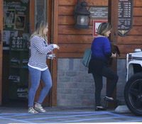 Hilary Duff Sweatshirt #2764470