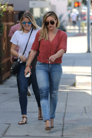 Hilary Duff Sweatshirt #2764535