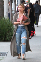 Hilary Duff Sweatshirt #2764547
