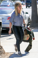 Hilary Duff Longsleeve T-shirt #2764623