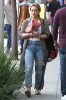 Hilary Duff Longsleeve T-shirt #2764675