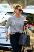 Hilary Duff Longsleeve T-shirt #2764788