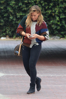 Hilary Duff Longsleeve T-shirt #2764838