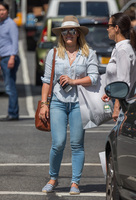 Hilary Duff Longsleeve T-shirt #2764857