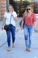 Hilary Duff Sweatshirt #2765007