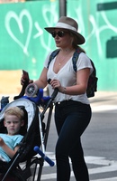 Hilary Duff Longsleeve T-shirt #2765291