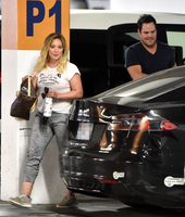 Hilary Duff Longsleeve T-shirt #2765342