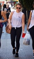Hilary Duff Sweatshirt #2765442