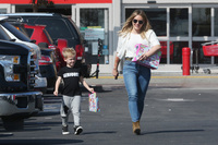 Hilary Duff Longsleeve T-shirt #2765490