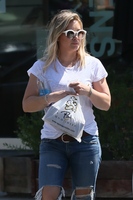 Hilary Duff Longsleeve T-shirt #2765570